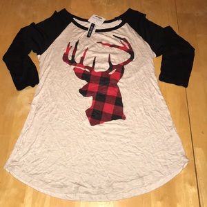 Buffalo Plaid Deer Raglan Tee NWT Size Small